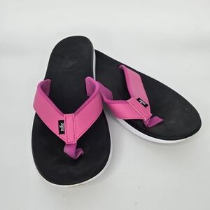 Nike BELLA KAI Womens Size 11 Flip Flop Thong Sandals Fire Hot Pink Casual